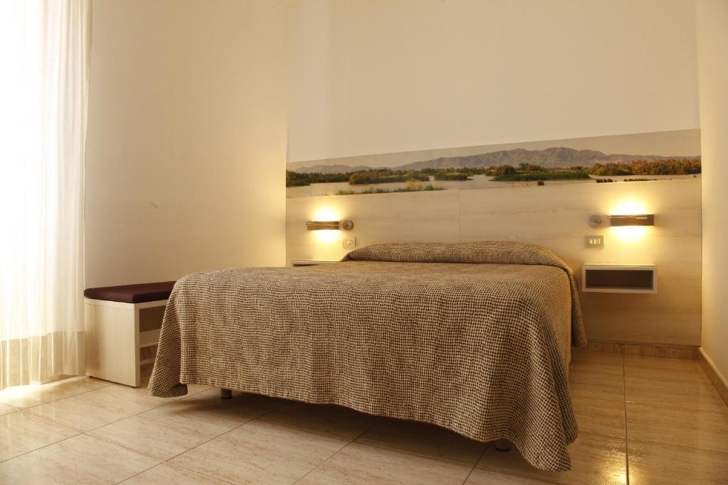 Hotel Canet Castello  D'Empuries Rom bilde