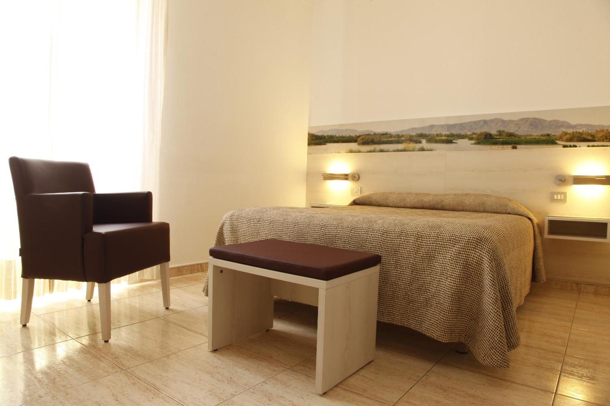 Hotel Canet Castello  D'Empuries Eksteriør bilde
